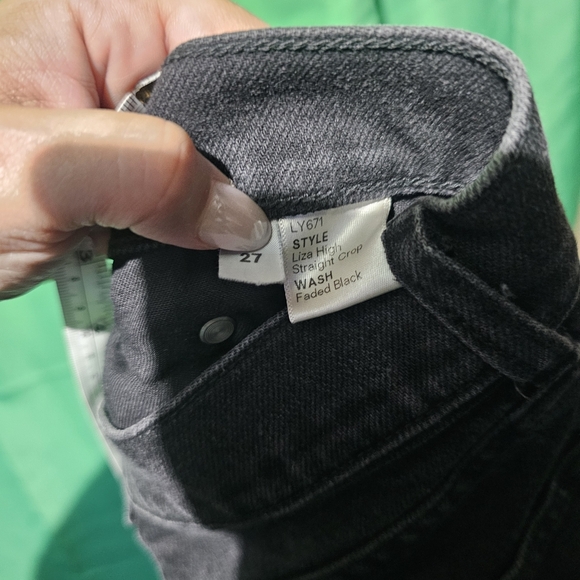 Reformation 27 Liza High Straight Leg Faded Black EUC Waist 29 Inseam 26 - Picture 4 of 4